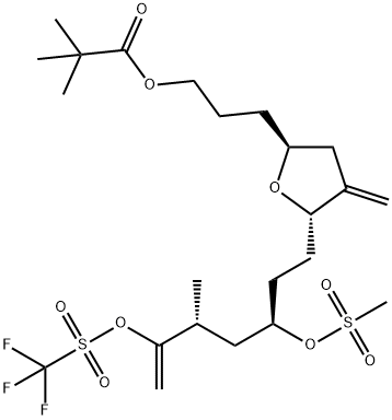 3-((2S,5S)-5-((3R,5R)-5-Methyl-3-((methylsulfonyl)oxy)-6-(((trifluormethyl)sulfonyl)oxy)hept-6-een-1- yl)-4-methyleentetrahydrofuran-2-yl)propylpivalaat