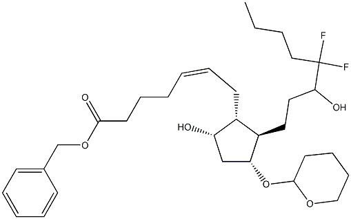 Benzyl (Z)-7-[(1R,2R,3R,5S)-2-(4,4-difluor-3-hydroxyoctyl)-5-hydroxy-3-[(tetrahydro-2H-pyran-2-yl) oxy]cyclopentyl]hept-5-enoaat